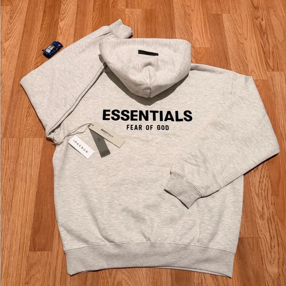 Fear of God: Essentials Hoodie (ss22) - Picture 2 of 6
